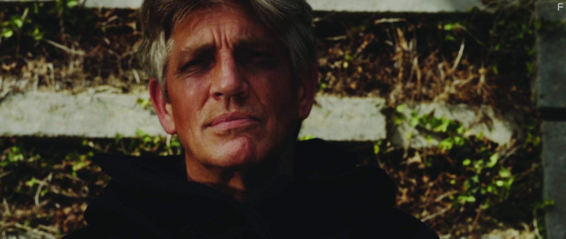 Eric Roberts in Орден (2013)