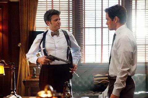 Mark-Paul Gosselaar and John Michael Higgins in Адвокатская практика (2008)