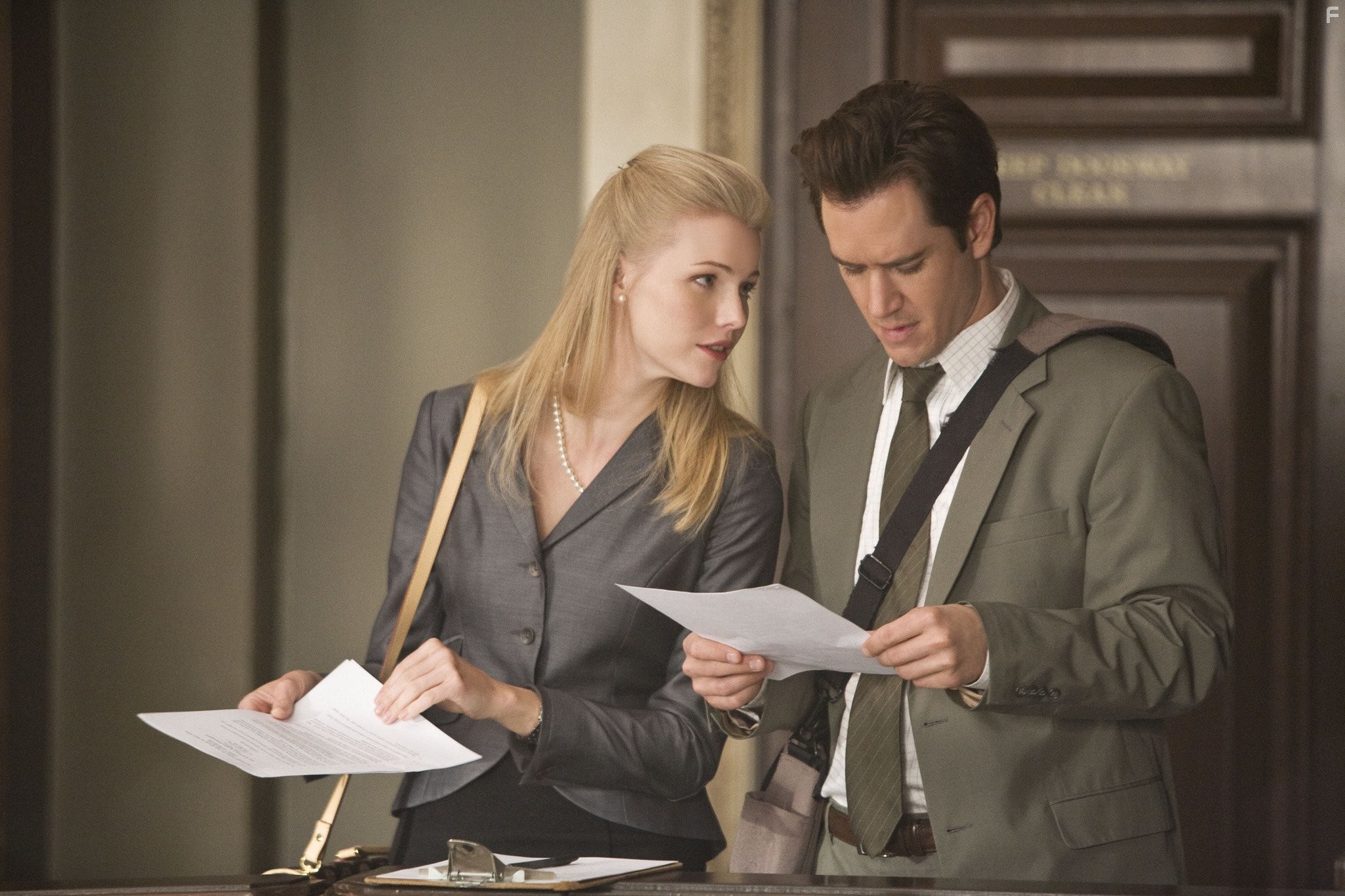 Mark-Paul Gosselaar and Melissa Sagemiller in Адвокатская практика (2008)