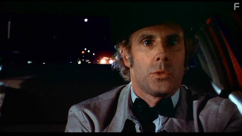 Bruce Dern in Семейный заговор (1976)