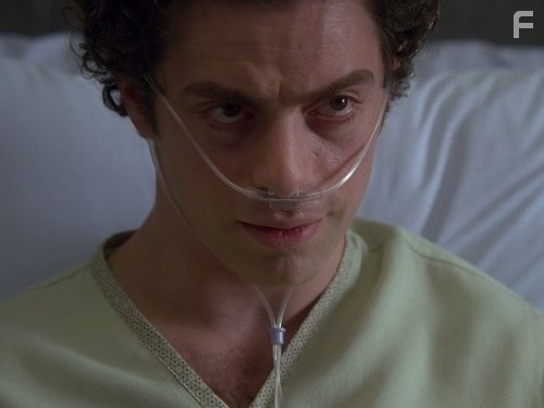 Доктор Хаус (2004)