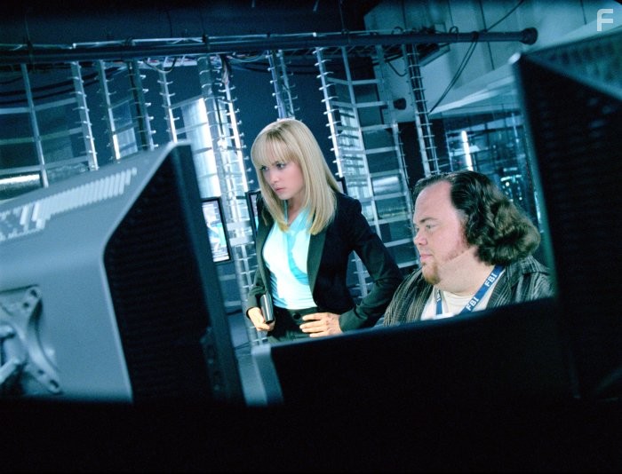 Radha Mitchell in Суррогаты (2009)