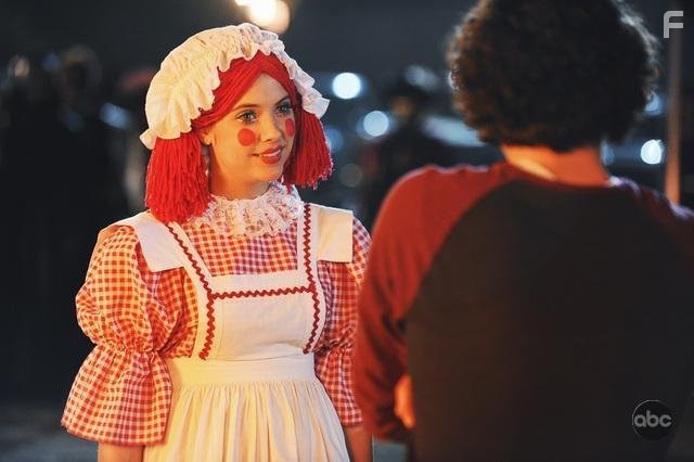 Ashley Benson in Иствик (2009)