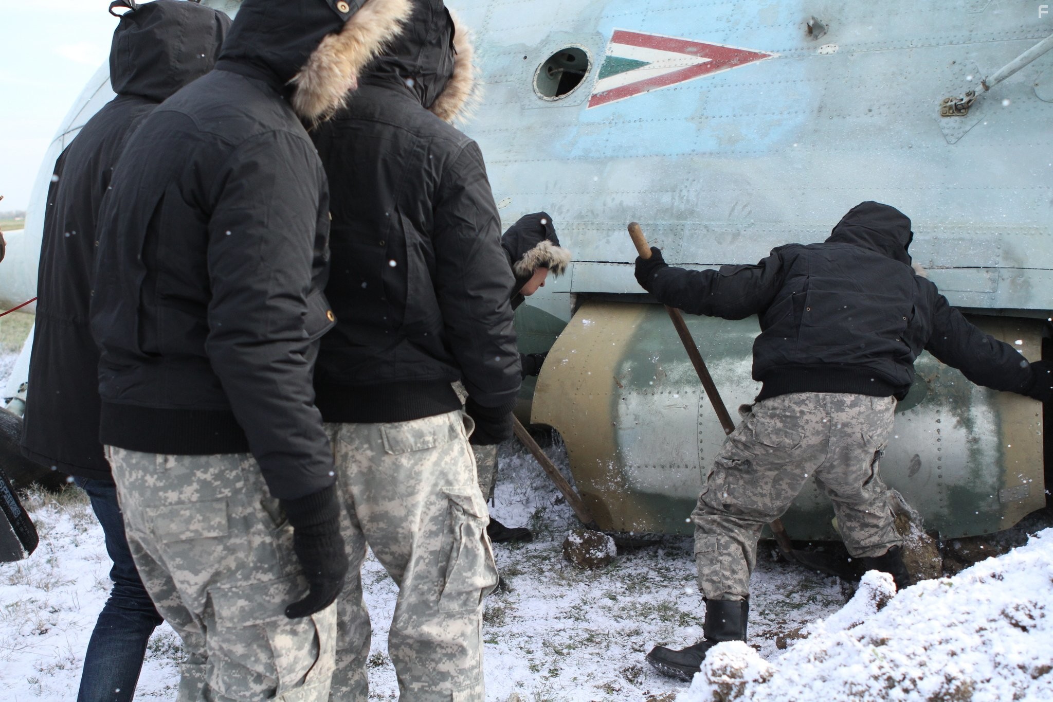 100 Degrees Below Zero (2013)