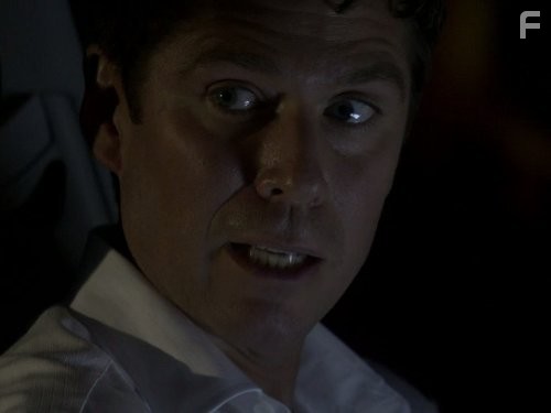 Alexis Denisof in Кукольный дом (2009)