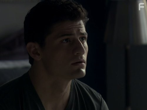Enver Gjokaj in Кукольный дом (2009)