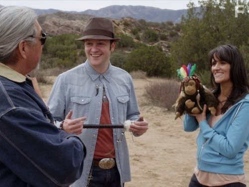 Nina Conti and Tom Bennett in Семейное древо (2013)