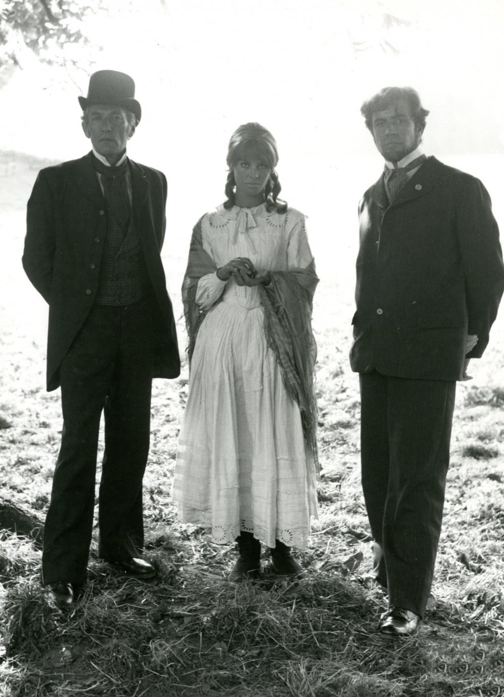 Alan Bates, Julie Christie, and Peter Finch in Вдали от безумной толпы (1967)