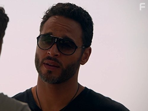 Daniel Sunjata in Грейсленд (2013)