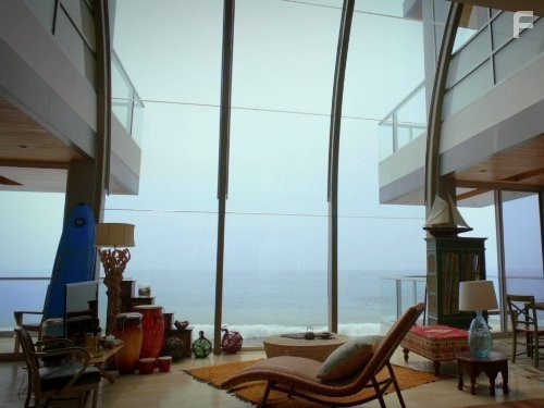 Грейсленд (2013)