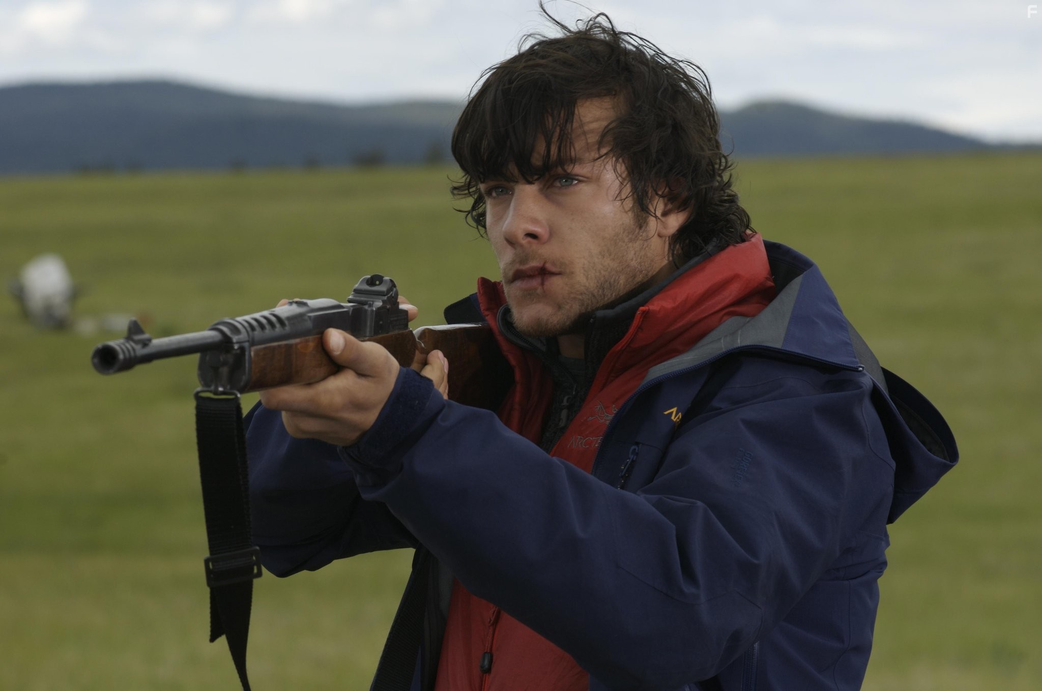 Kyle Schmid in Оттепель (2009)