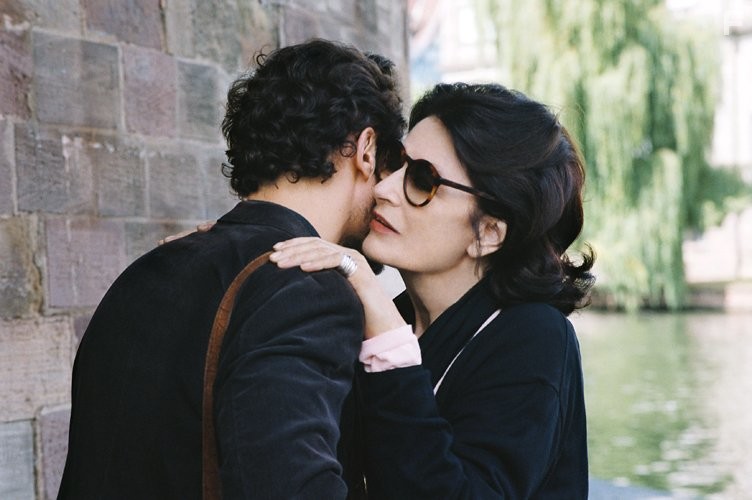 Tous les soleils (2011)