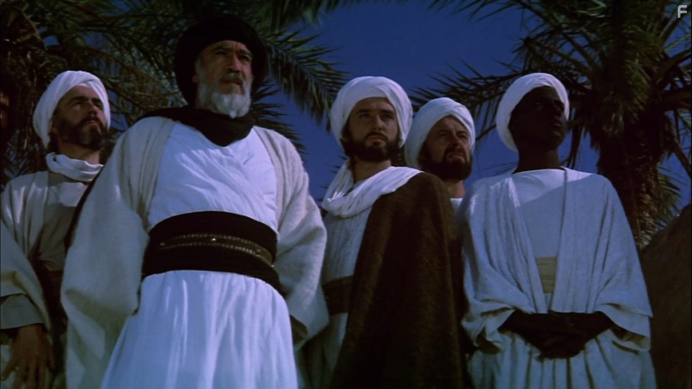 Anthony Quinn, Michael Godfrey, Garrick Hagon, John Humphry, and Johnny Sekka in Послание (1976)