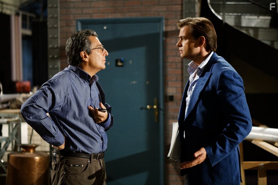 Christian Clavier and Clovis Cornillac in La sainte Victoire (2009)