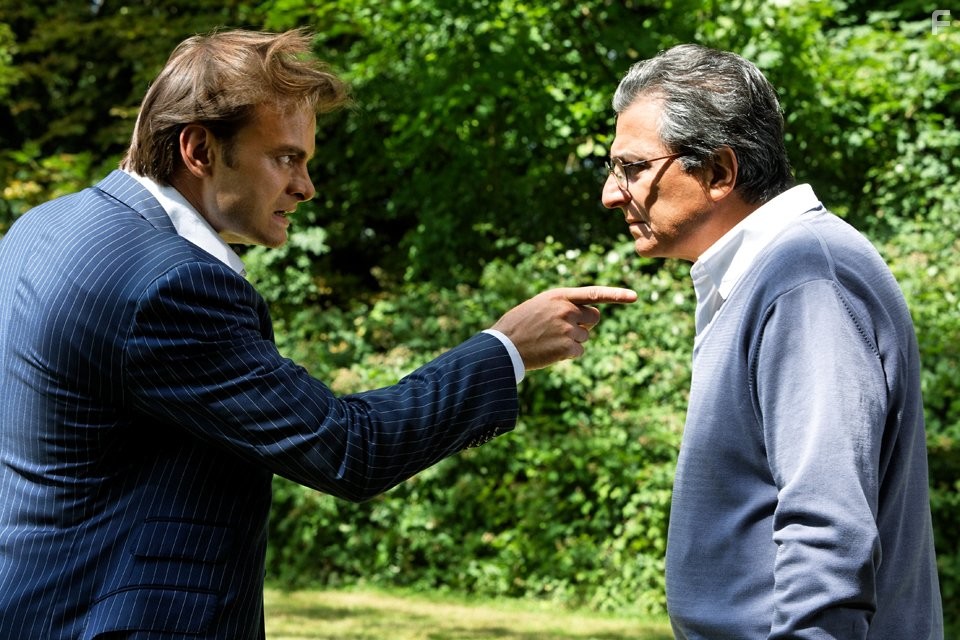 Christian Clavier and Clovis Cornillac in La sainte Victoire (2009)