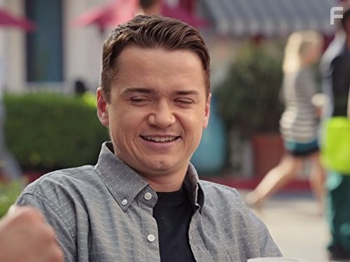 Dan Byrd in Город хищниц (2009)