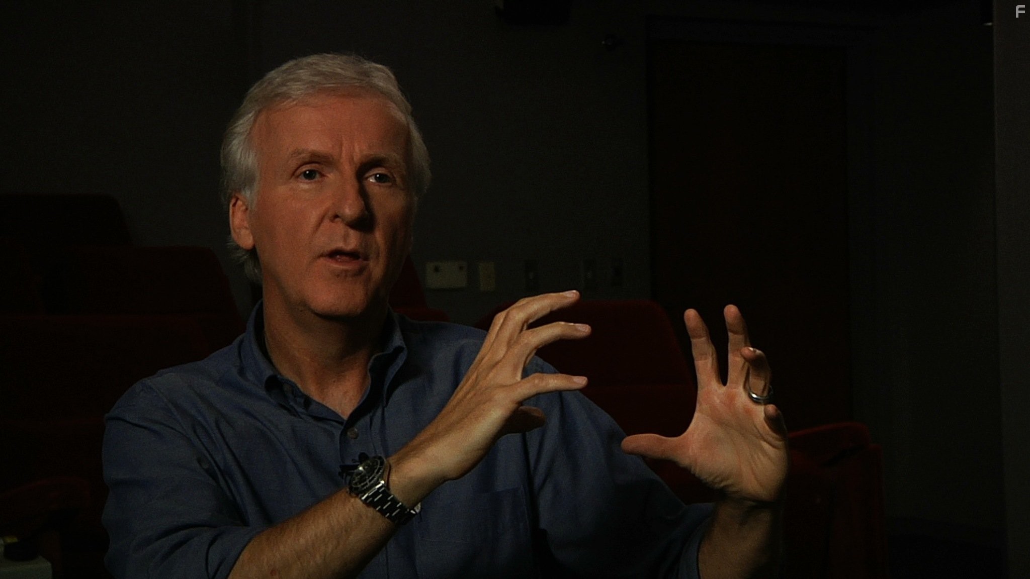 James Cameron in Бок о бок (2012)