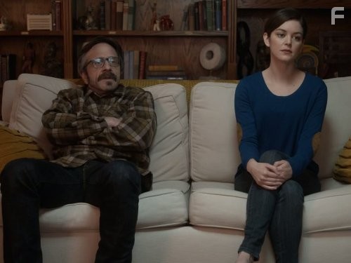 Marc Maron and Nora Zehetner in Мэрон (2013)