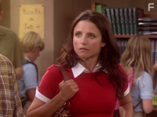 Julia Louis-Dreyfus in Новые приключения старой Кристин (2006)