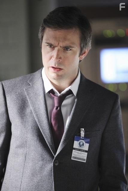 Jack Davenport in Вспомни, что будет (2009)