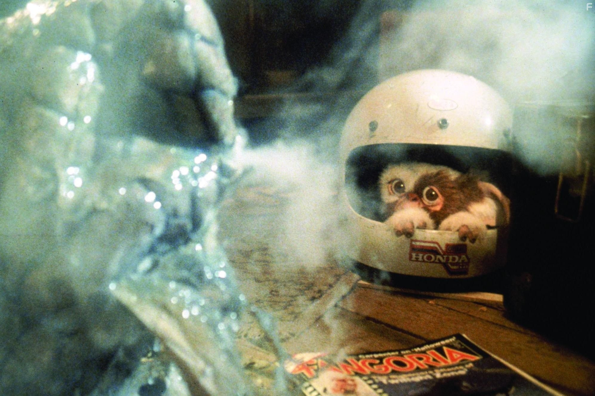 Гремлины (1984)