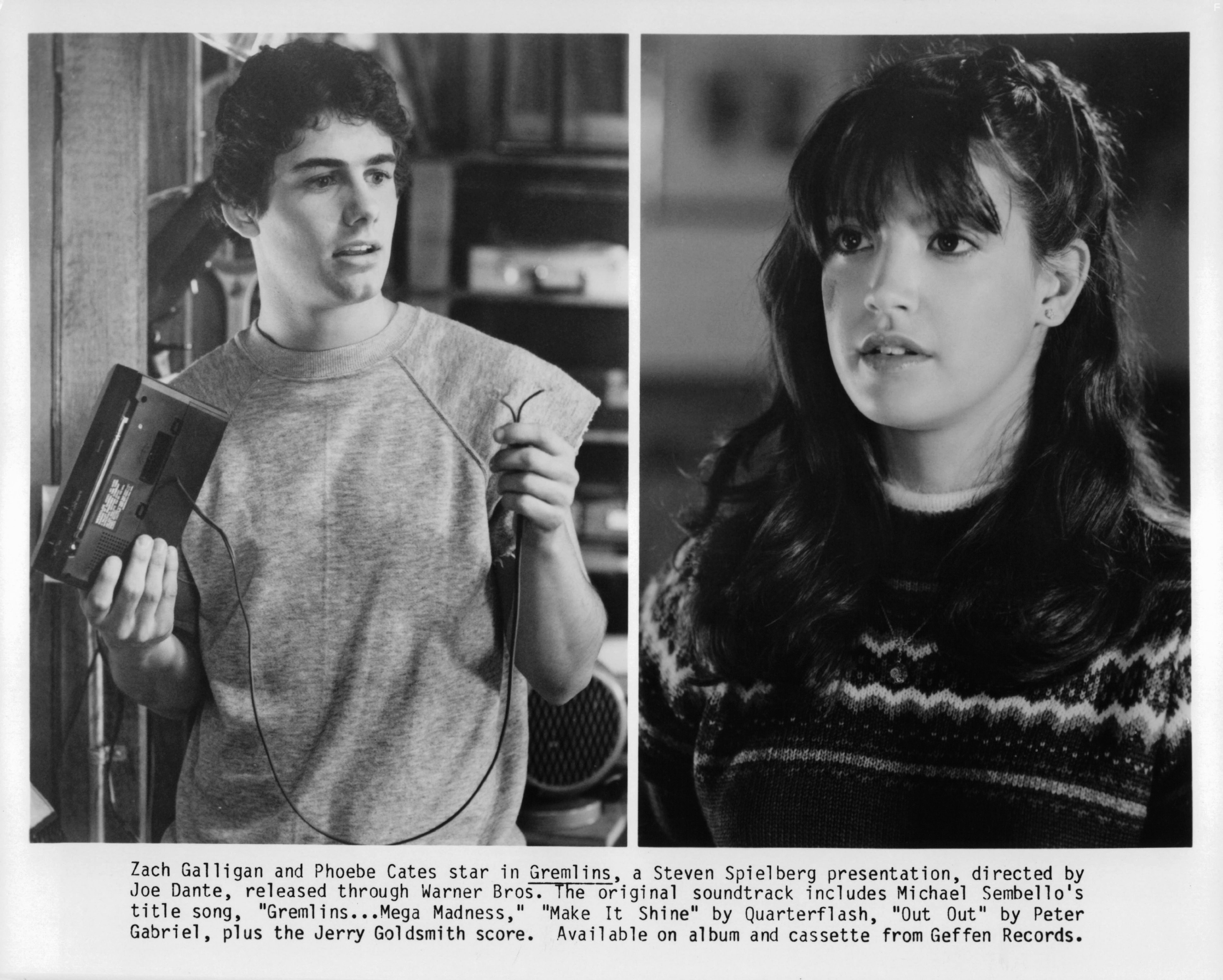 Phoebe Cates and Zach Galligan in Гремлины (1984)