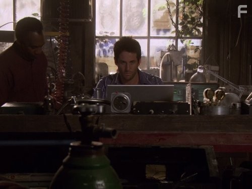 Niall Matter in Эврика (2006)