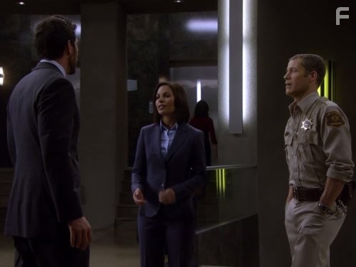 Colin Ferguson, Ed Quinn, and Salli Richardson-Whitfield in Эврика (2006)