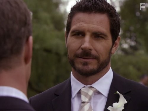 Ed Quinn in Эврика (2006)