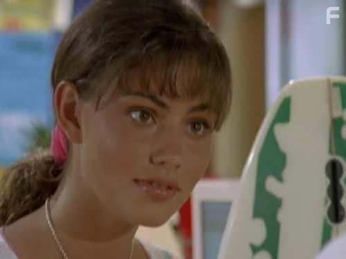 Phoebe Tonkin in H2O: Просто добавь воды (2006)