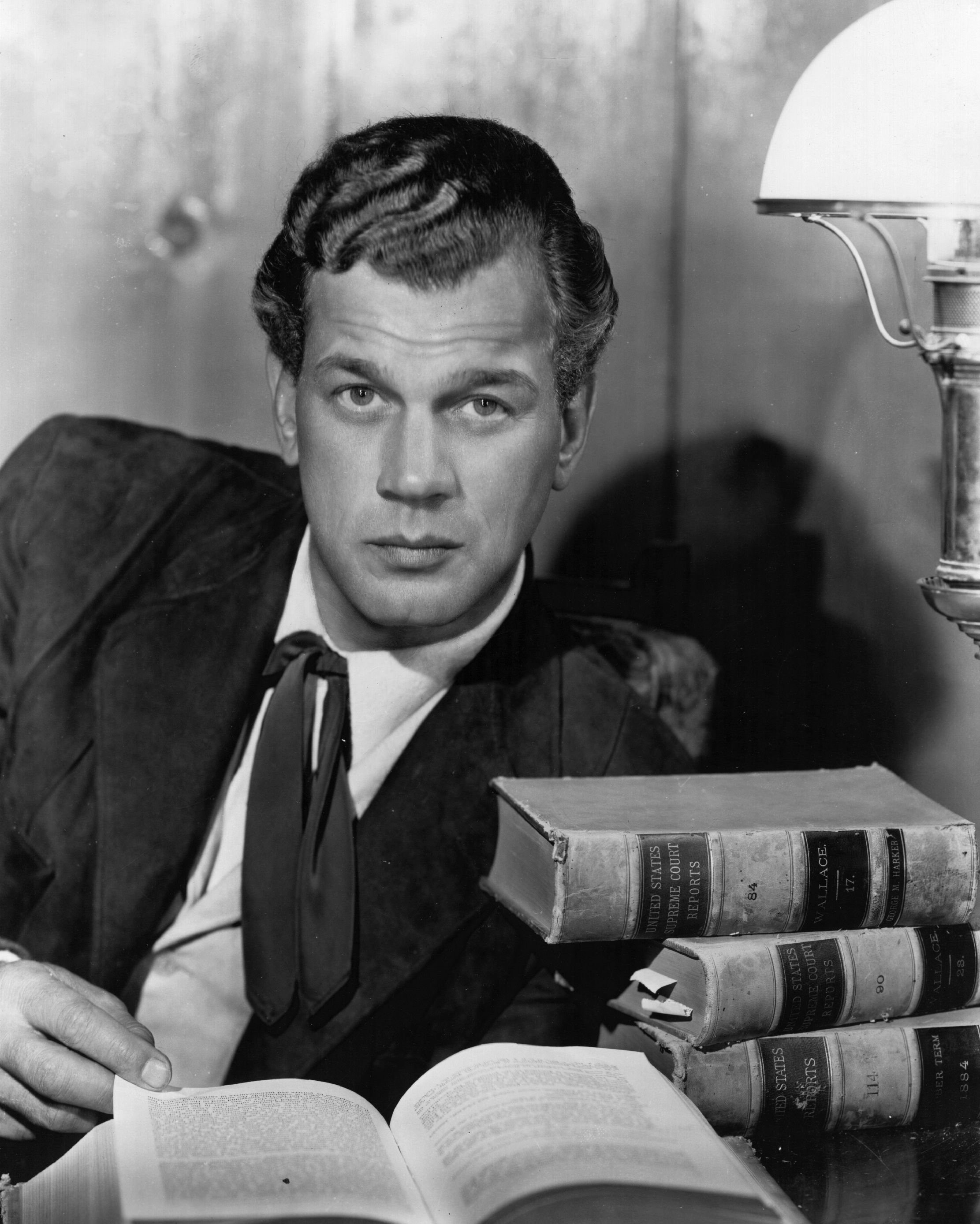 Joseph Cotten in Дуэль под солнцем (1946)