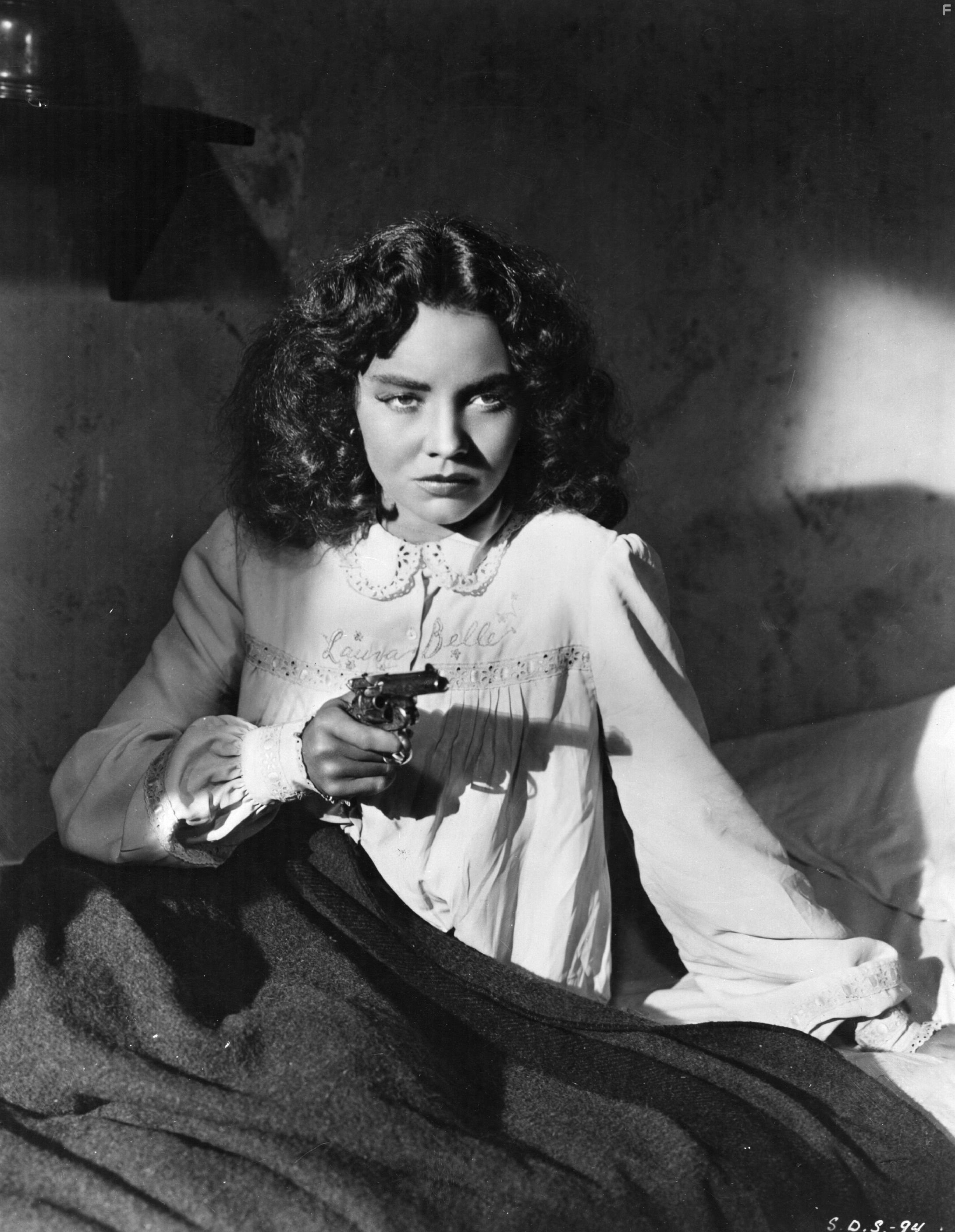 Jennifer Jones in Дуэль под солнцем (1946)