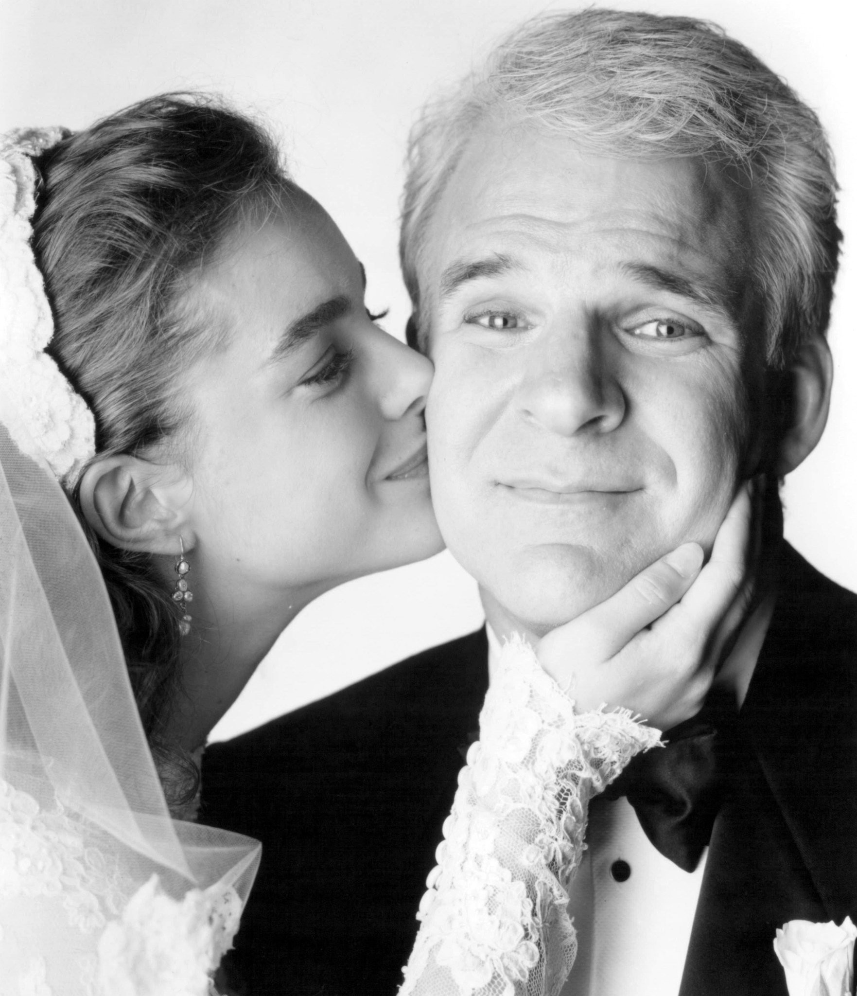 Steve Martin and Kimberly Williams-Paisley in Отец невесты (1991)