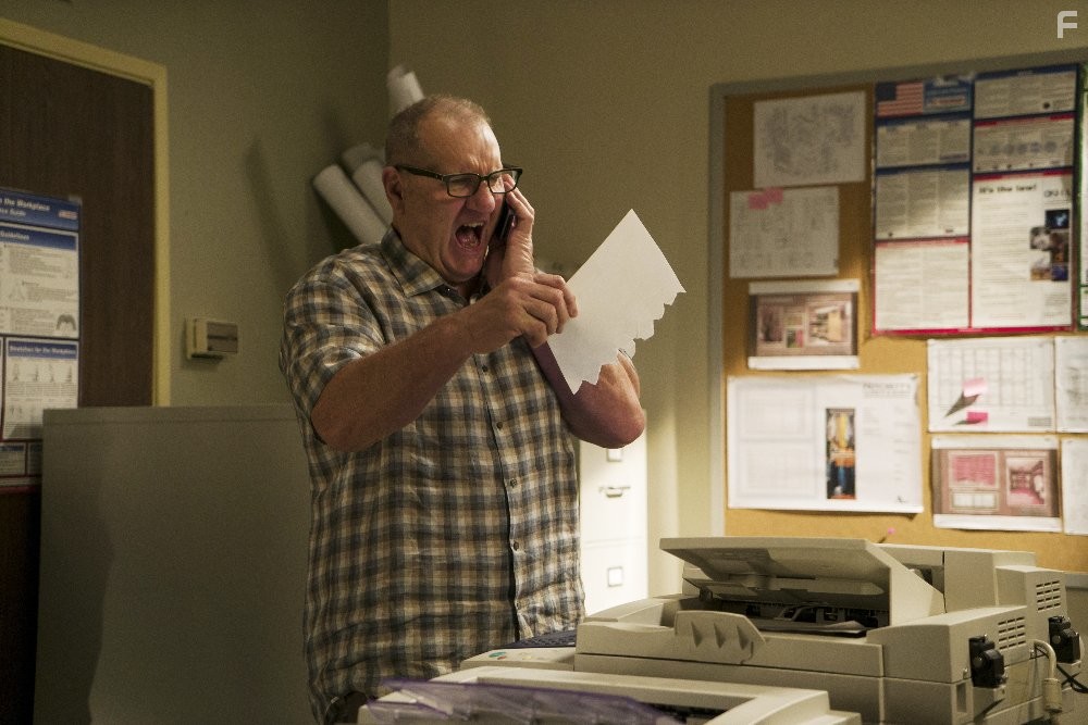 Ed O'Neill in Американская семейка (2009)