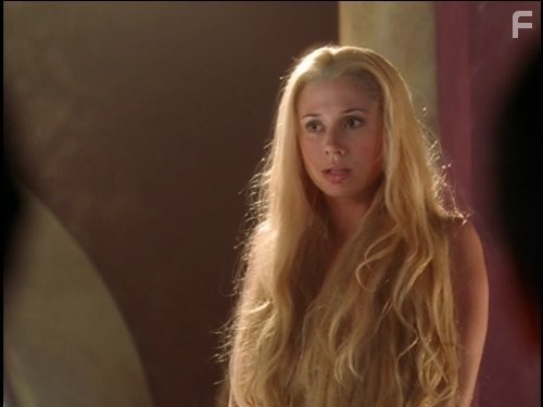 Kristen Miller in Зачарованные (1998)