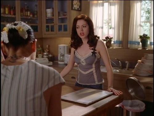 Rose McGowan in Зачарованные (1998)