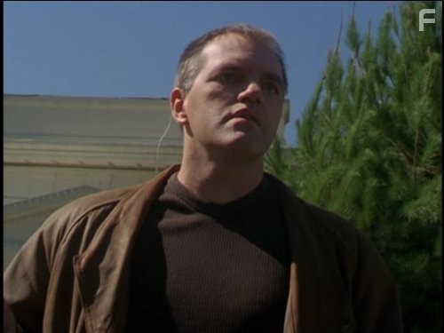 Scott MacDonald in Зачарованные (1998)