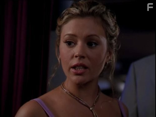 Alyssa Milano in Зачарованные (1998)