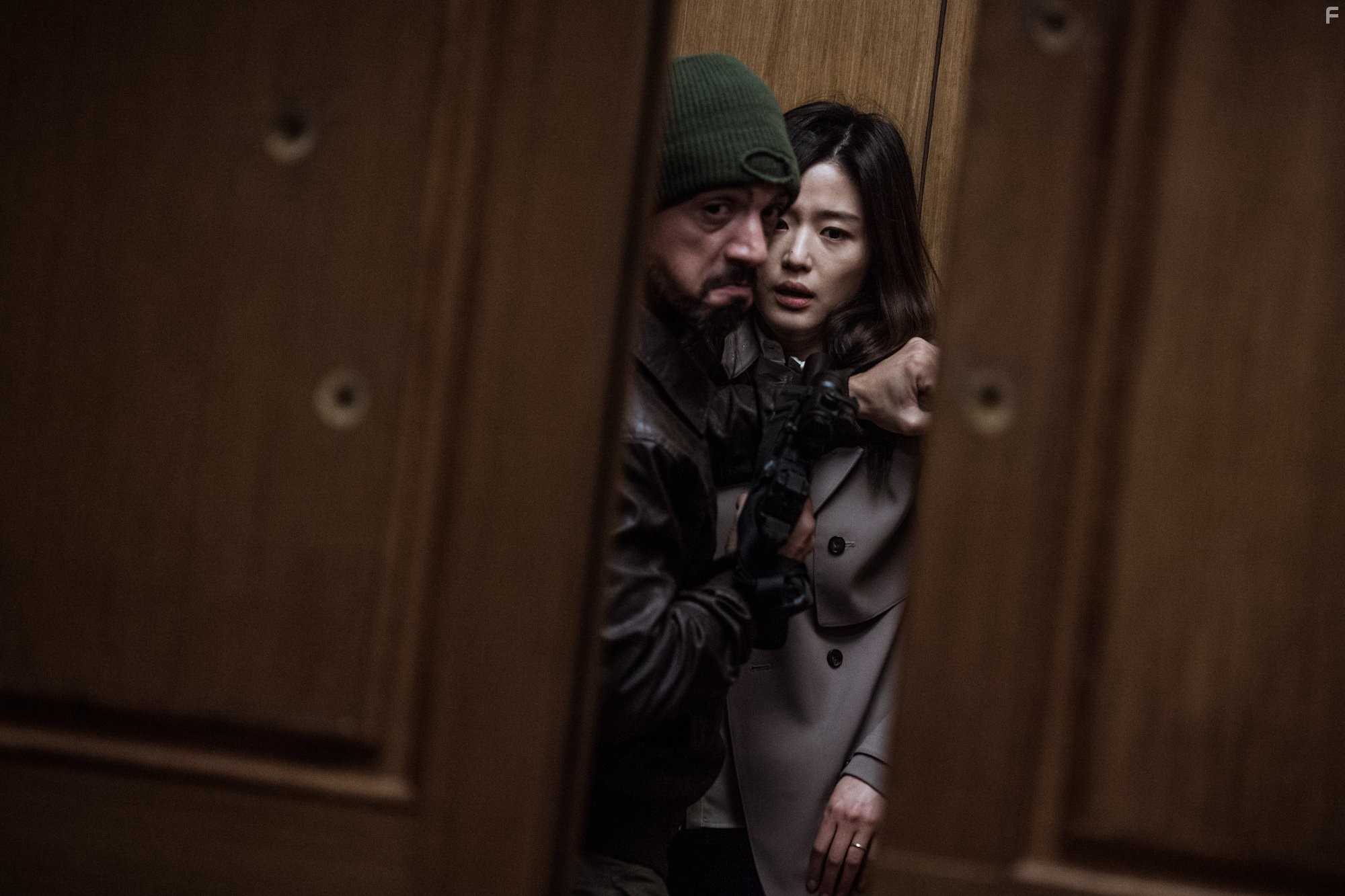 Ji-hyun Jun in Берлинское дело (2013)