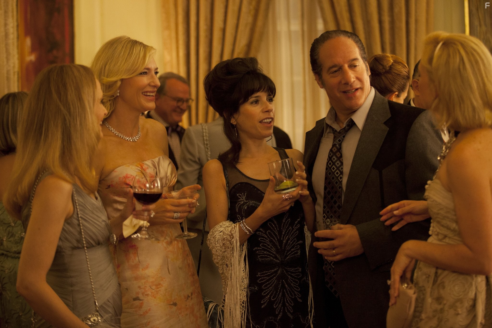Cate Blanchett, Andrew Dice Clay, and Sally Hawkins in Жасмин (2013)