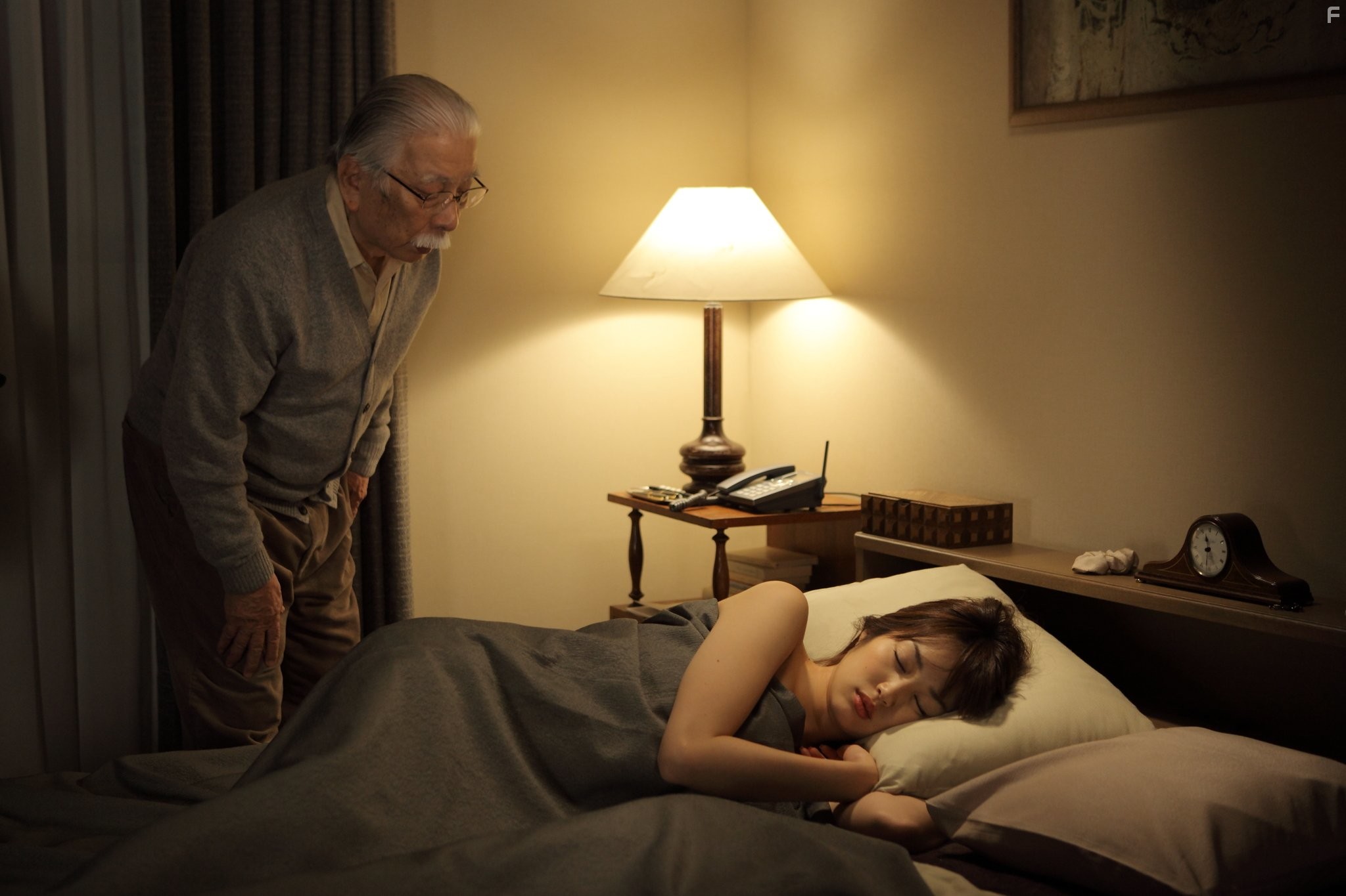 Tadashi Okuno and Rin Takanashi in Как влюбленный (2012)