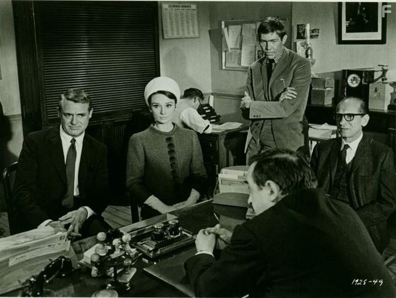 Cary Grant, Audrey Hepburn, and James Coburn in Шарада (1963)