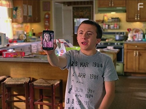 Atticus Shaffer in Бывает и хуже (2009)