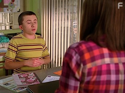 Atticus Shaffer in Бывает и хуже (2009)