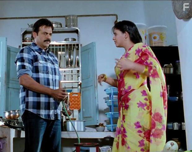 Ветка жасмина у дома Ситы