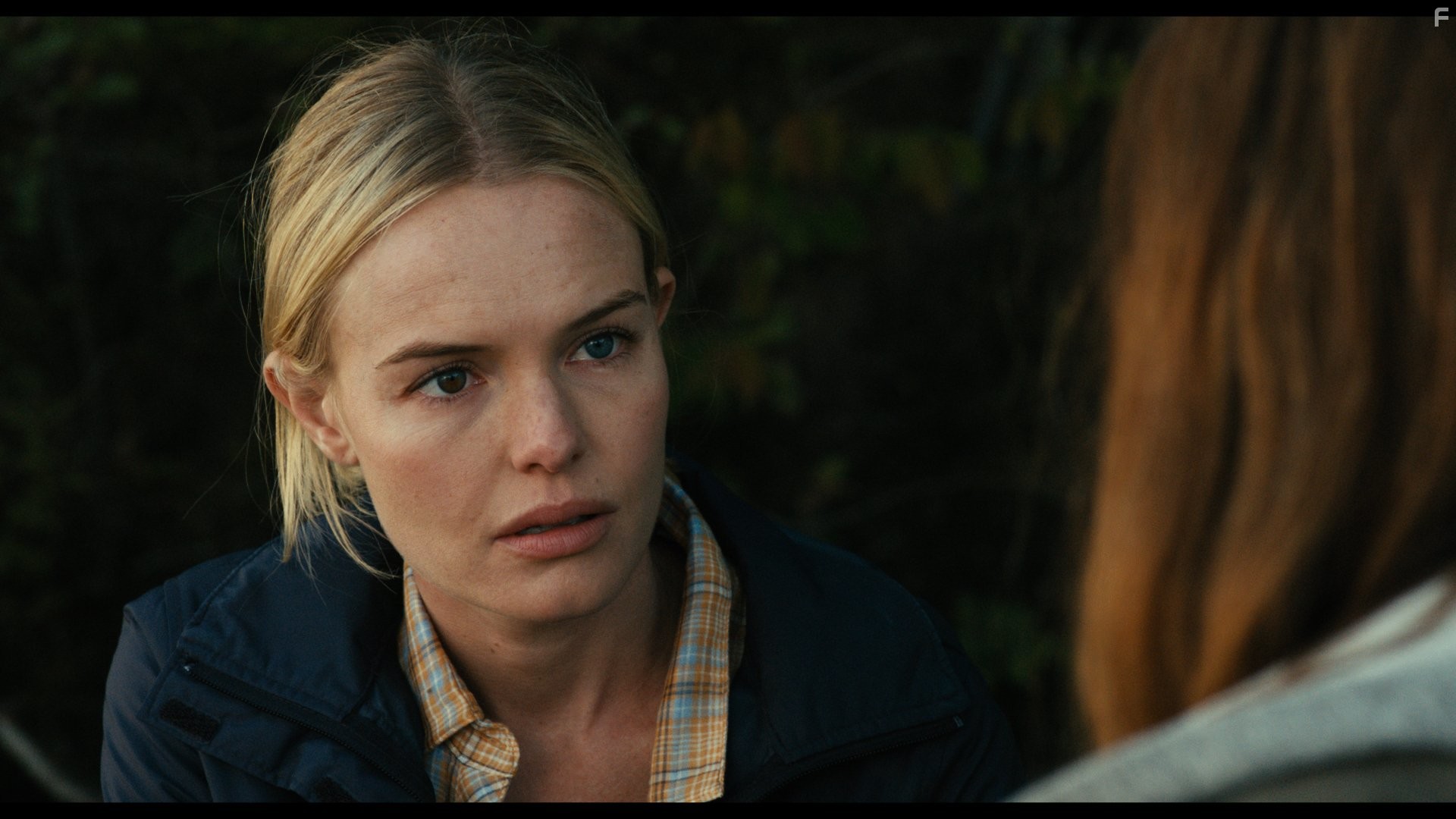 Kate Bosworth in Остров смерти (2012)