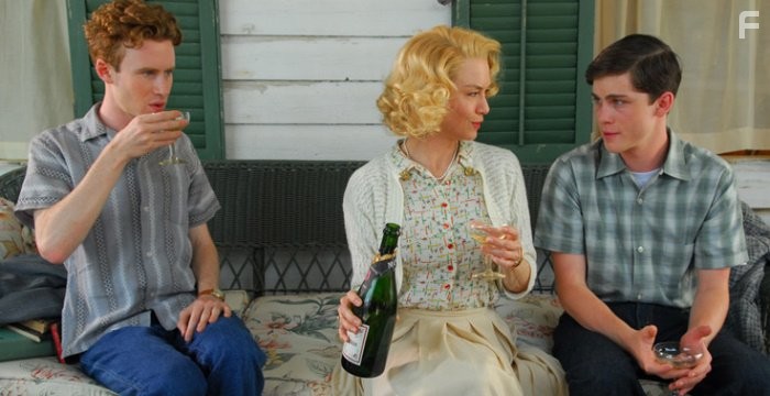 Ren?e Zellweger, Logan Lerman, and Mark Rendall in Мой единственный (2009)