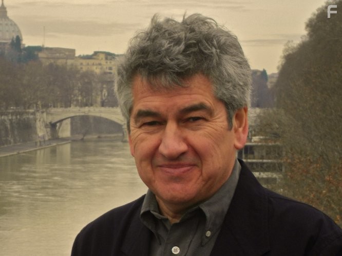 Richard Loncraine in Мой единственный (2009)