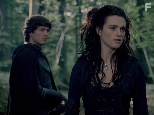 Katie McGrath and Alexander Vlahos in Мерлин (2008)