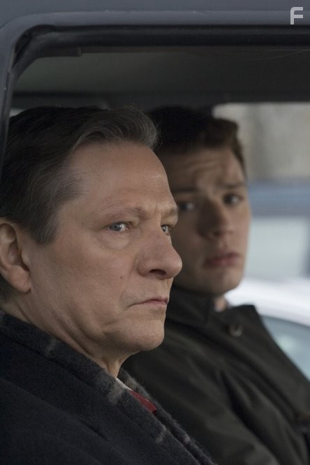 Ryan Phillippe and Chris Cooper in Измена (2007)